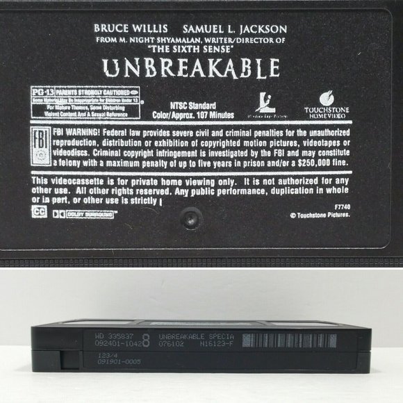 Unbreakable (VHS, 2001, Bonus Edition) 4724E1M - Picture 9 of 10